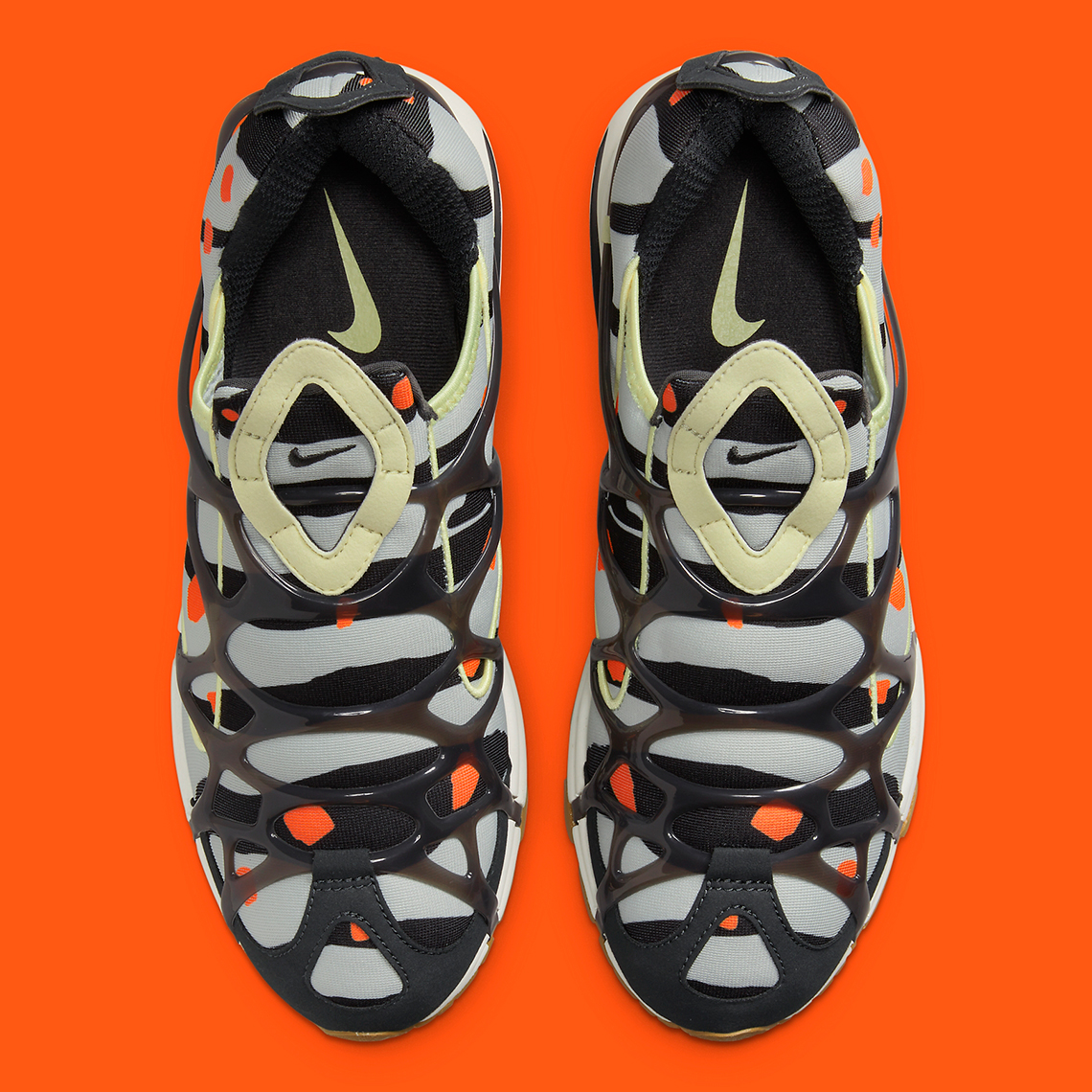 Nike tech fleece jogger in black Grey Black Orange Dx8004 001 8