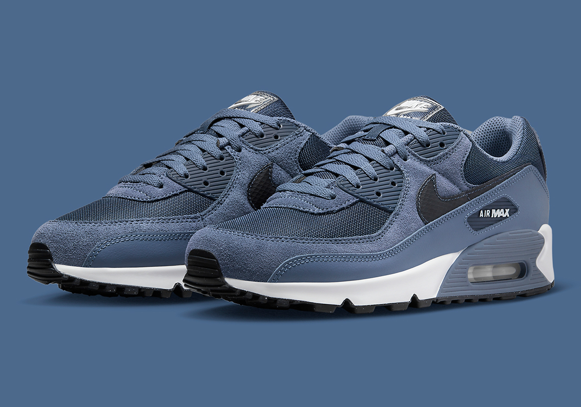 Nike Floods The Air Max 90 With “Diffused Blue”