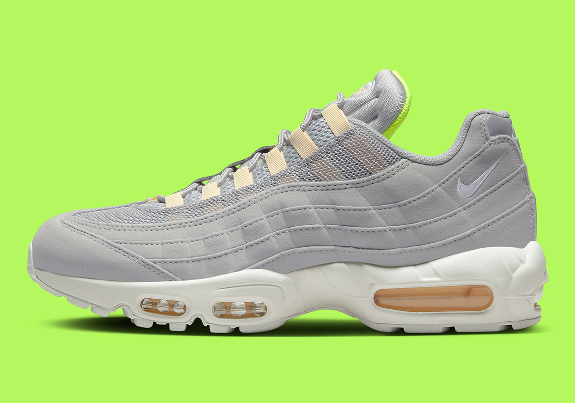 The purple shoe strings for nike shox women clearance 95 Reappears In A Grey And Beige Look