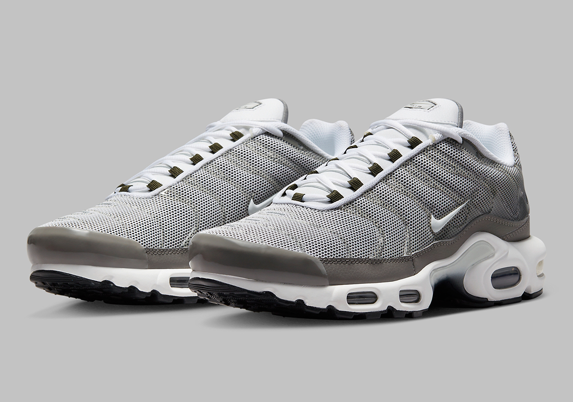 Nike Air Max Plus Grey Olive Dv7665 002 2