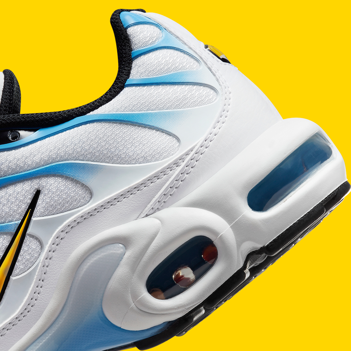 Nike Air Max Plus “White/University Blue” DM0032-101 | SneakerNews.com