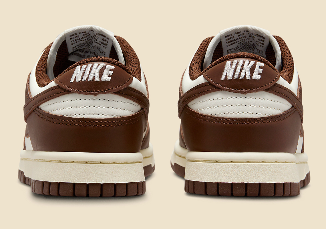 womens dunk low brown