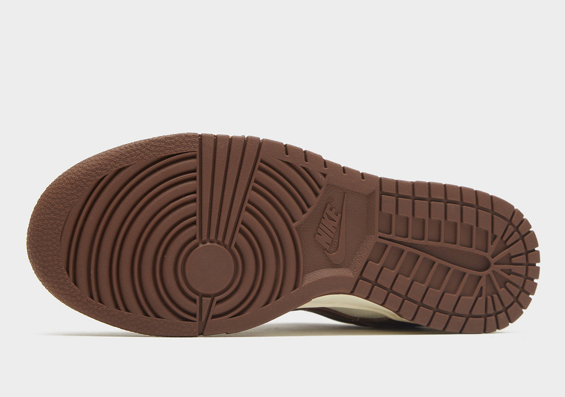 womens low dunk sail