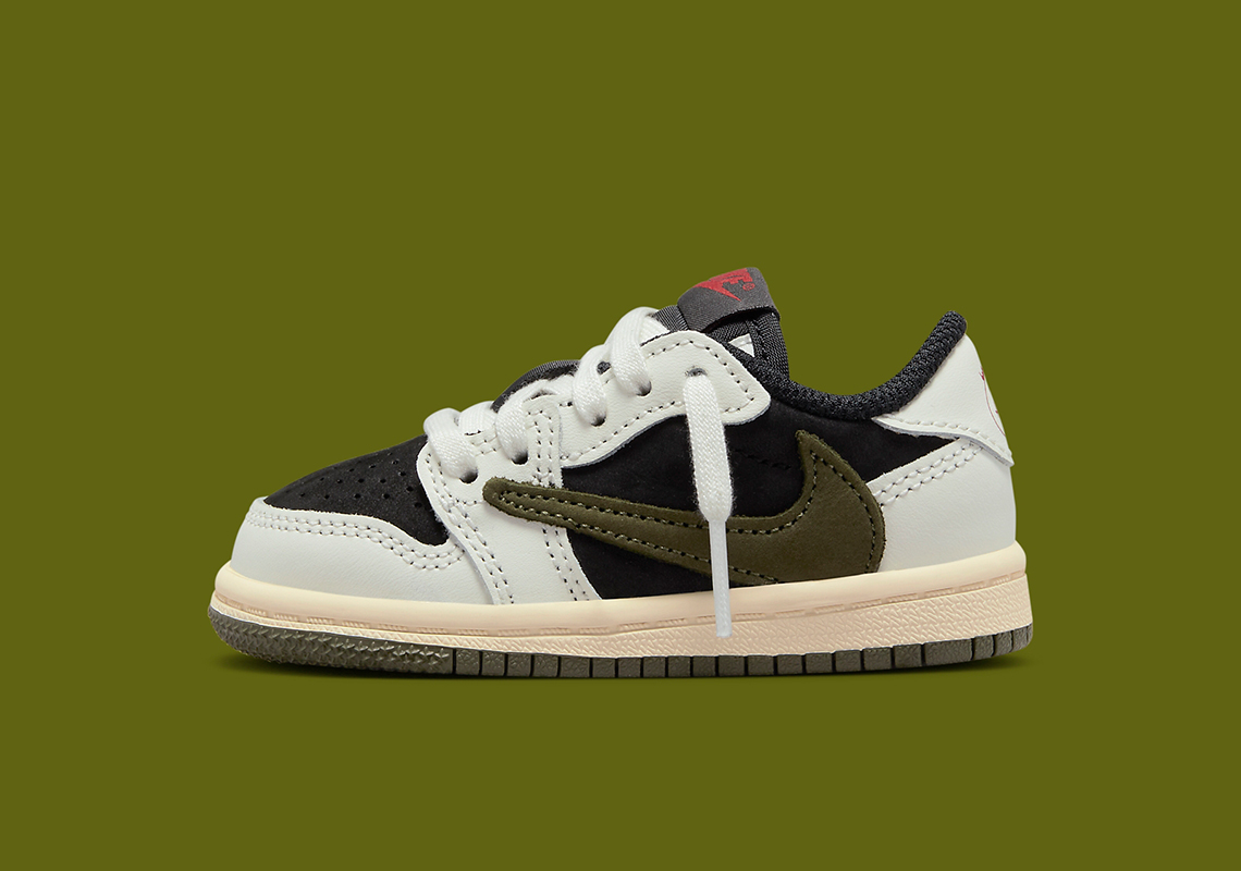 Travis Scott Air Jordan 1 Low OG 