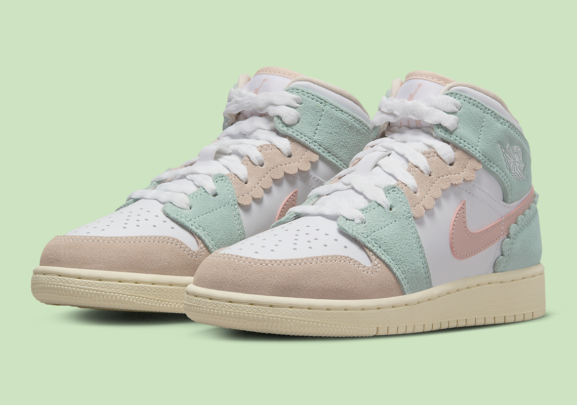 Scalloped Paneling Outfits This Pastel-Dressed Air Jordan 1 Mid