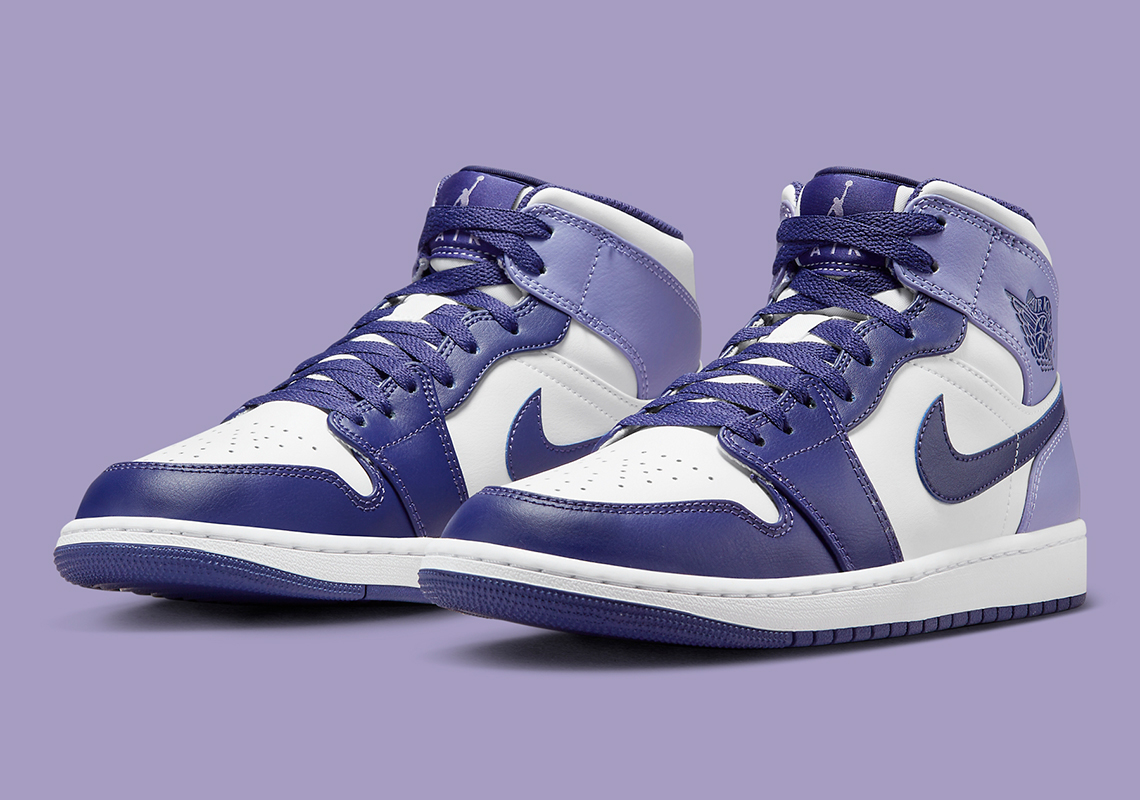 Two Shades Of Purple Bookend The Black Toe Reimagined Jordan 1 Mid