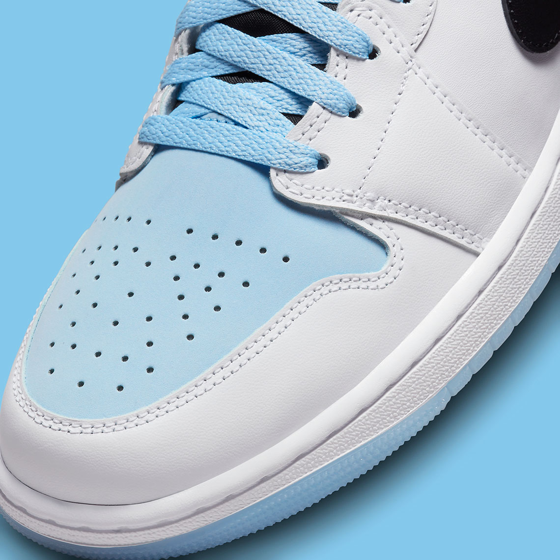 The Air Jordan 1 LV8D 'University Blue' Gives Off 'UNC' Vibes - Sneaker  Freaker