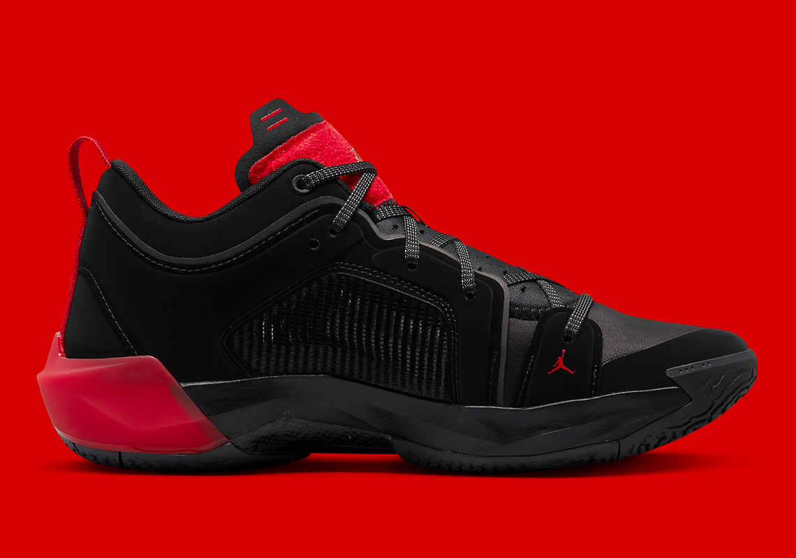 Air Jordan 37 Low Black Red DQ4122-007 | SneakerNews.com