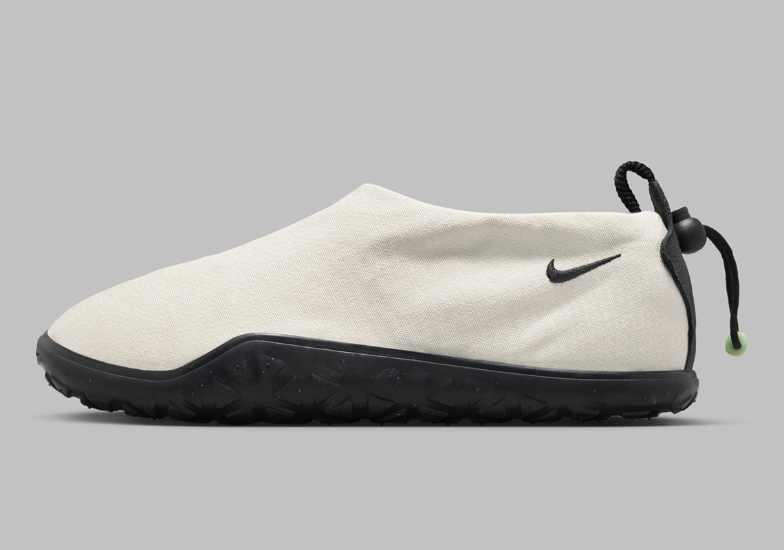 The Nike ACG Air Moc Cleans Up In Sail And Black
