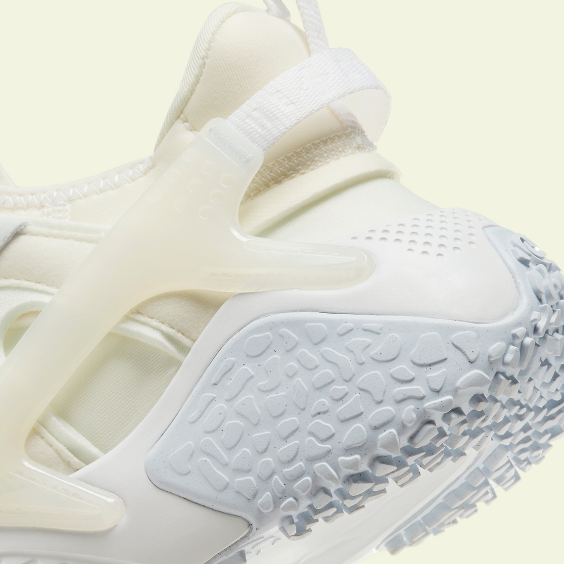 Nike Air Huarache Craft Coconut Milk Dq8031 102 8