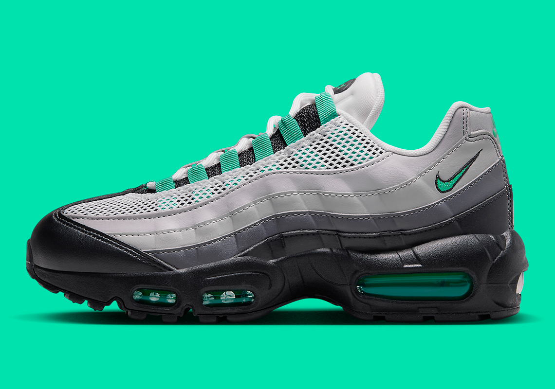 AIRMAX 95 STADIUM GREEN 25.5cm少し検討させていただきます - 靴