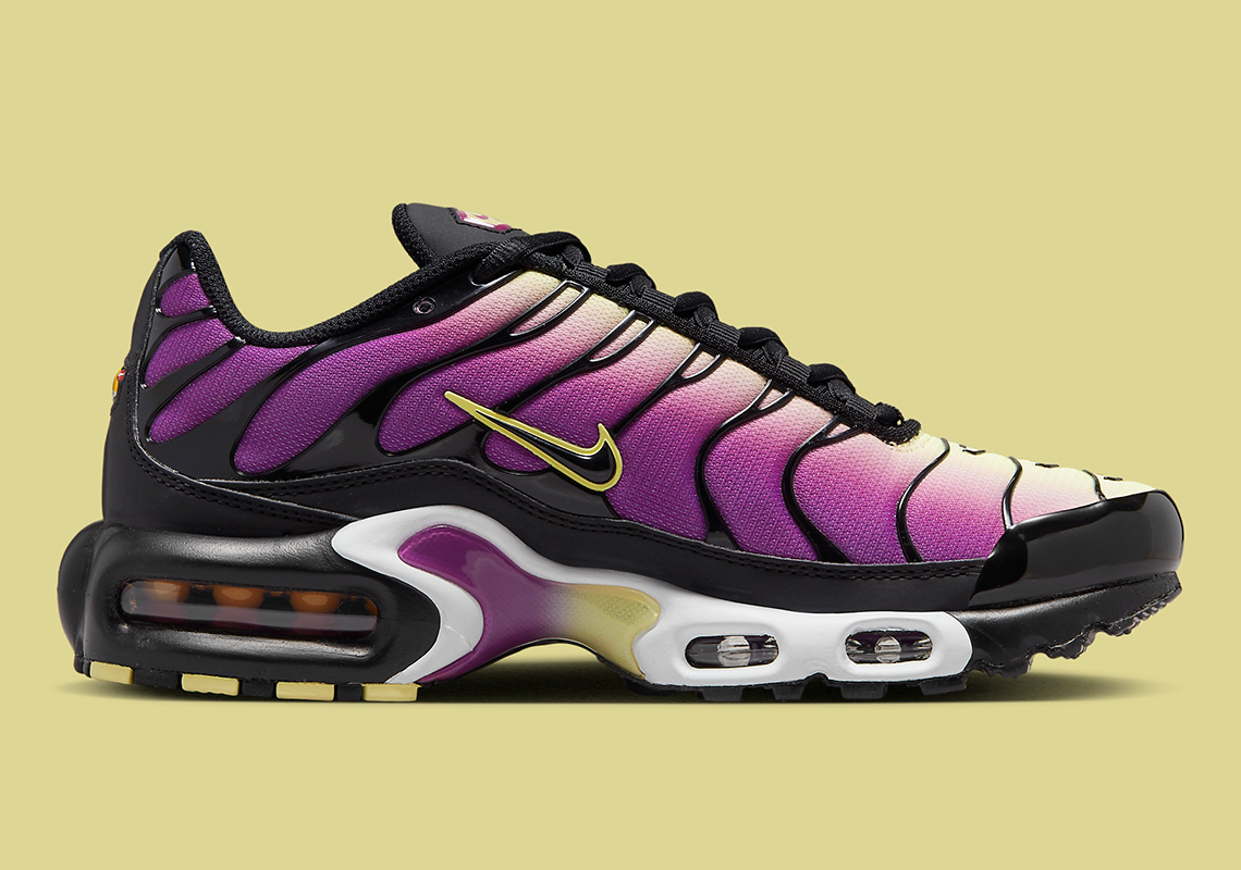 Nike Air Max Plus Black Fuchsia Yellow FN3485-001 | SneakerNews.com