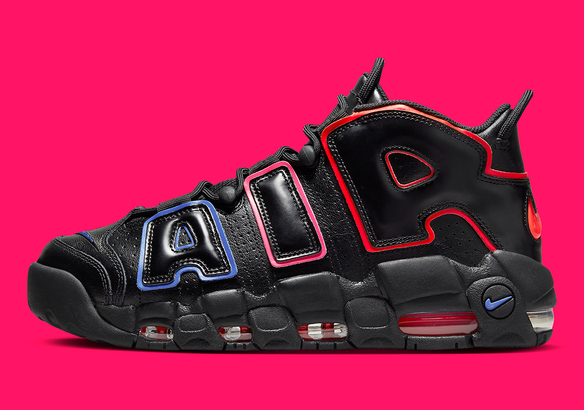 nike uptempo black and blue