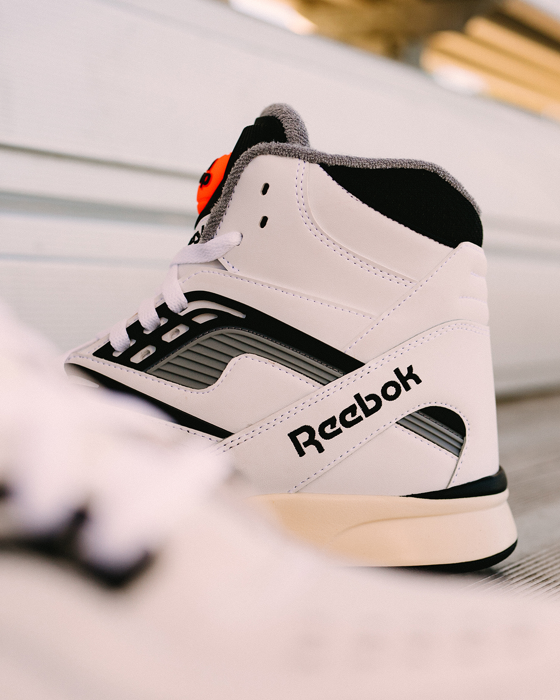 Reebok sales pump nere