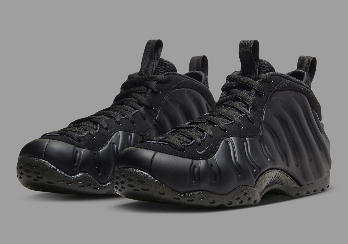 First Look At The Nike Air Foamposite One "Anthracite" Releasing 2023