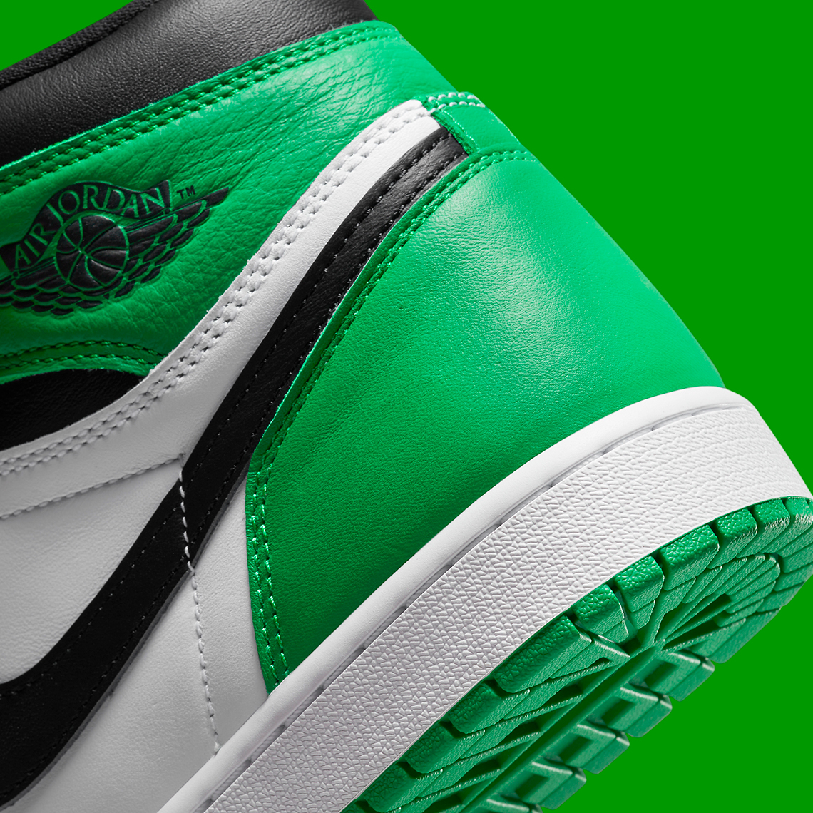 Air Jordan 1 Lucky Green DZ5485-031 | SneakerNews.com