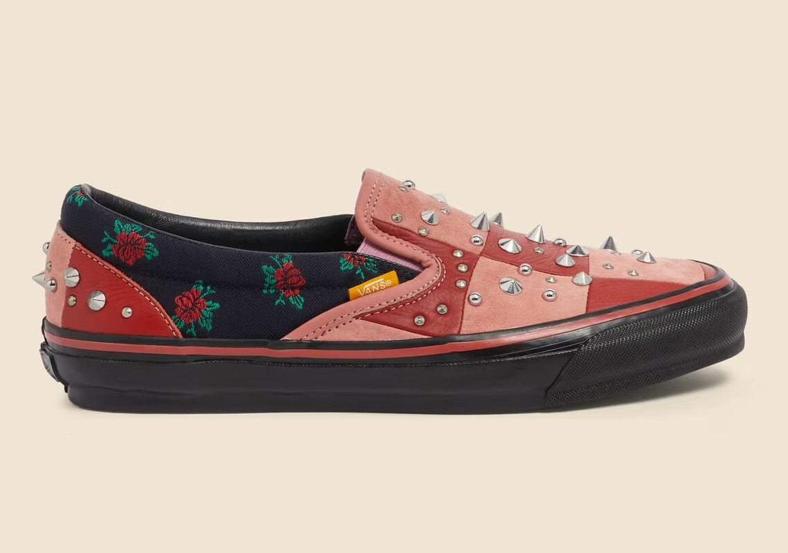 Vans X Gucci // Slip On  Custom shoes diy, Custom vans shoes, Funky shoes