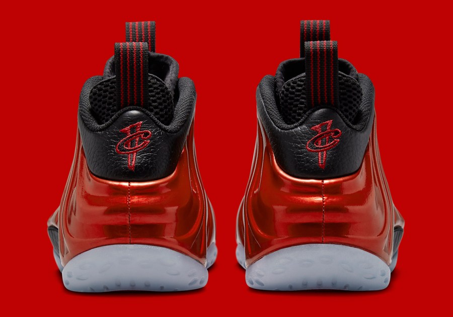 foamposite one metallic red