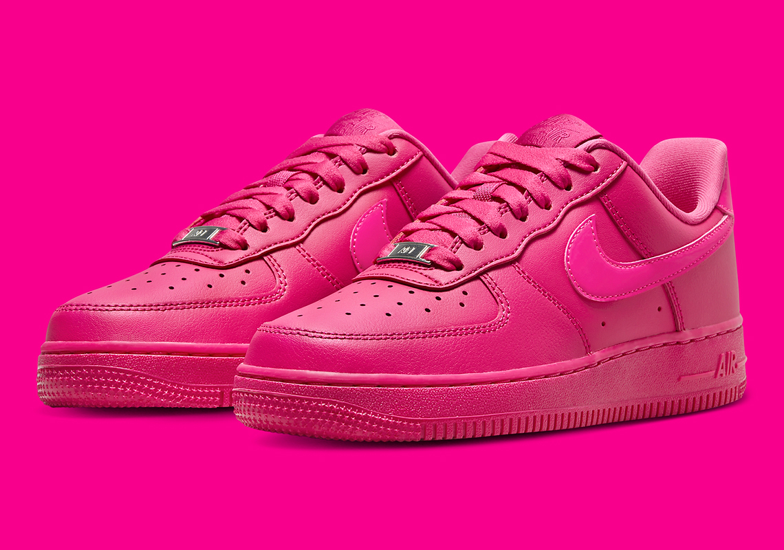 "Fireberry" Covers The Latest deals nike Air Force 1 Low