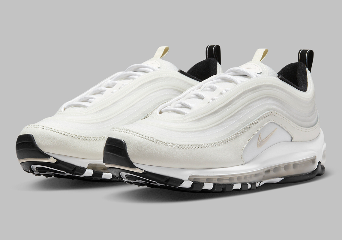 Nike Layers Translucent TPU Over Top This "White" And "Sail" Air Max 97