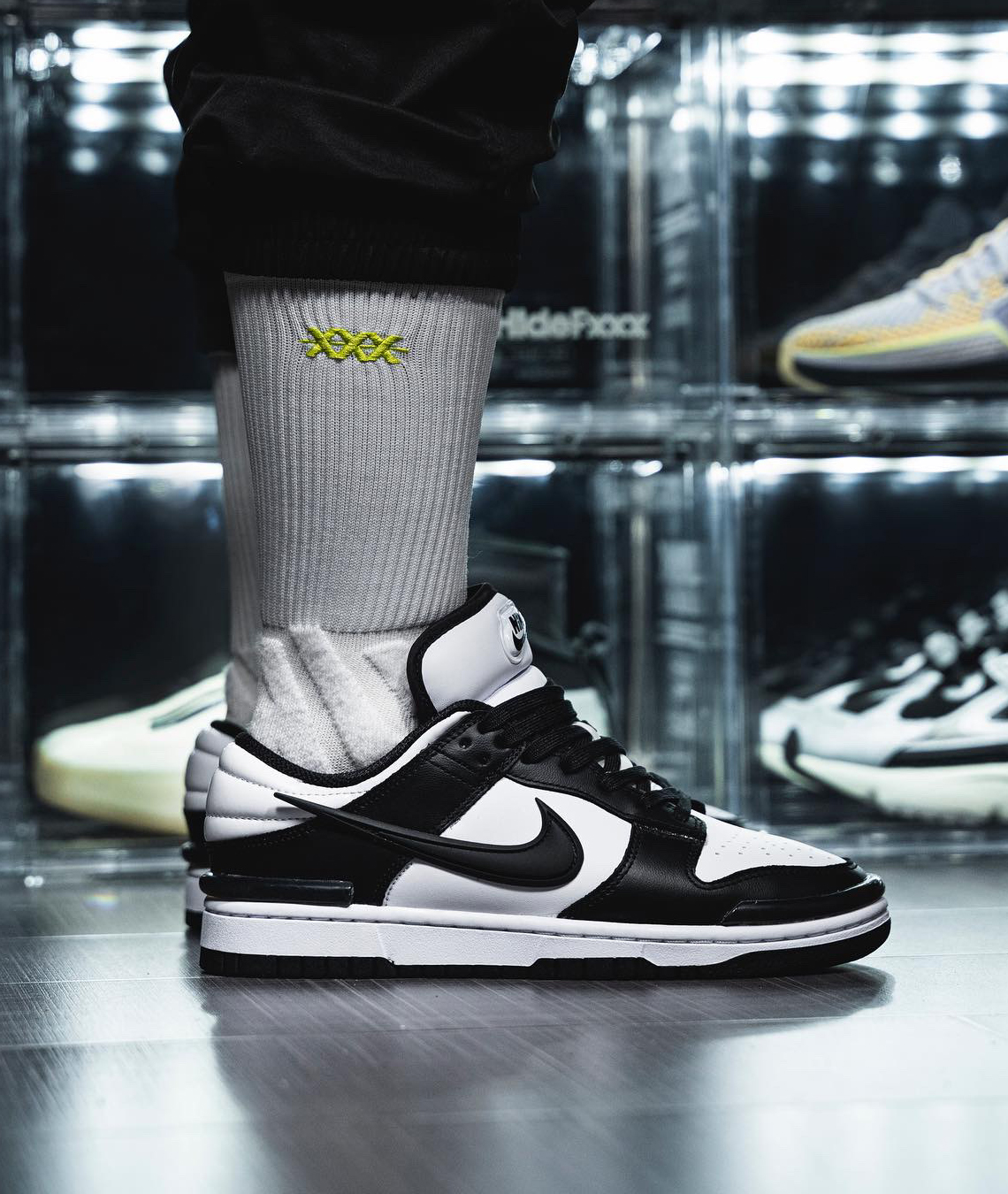 nike national dunk low twist panda DZ2794 001 on feet 6