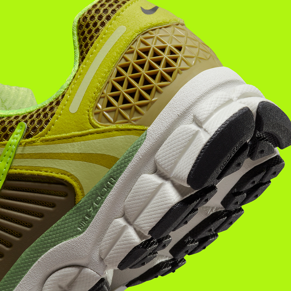 αφρός ZoomX των παπουτσιών τρεξίματος Nike Olive Flak Volt Moss Light Lemon Twist Fj4738 300 5