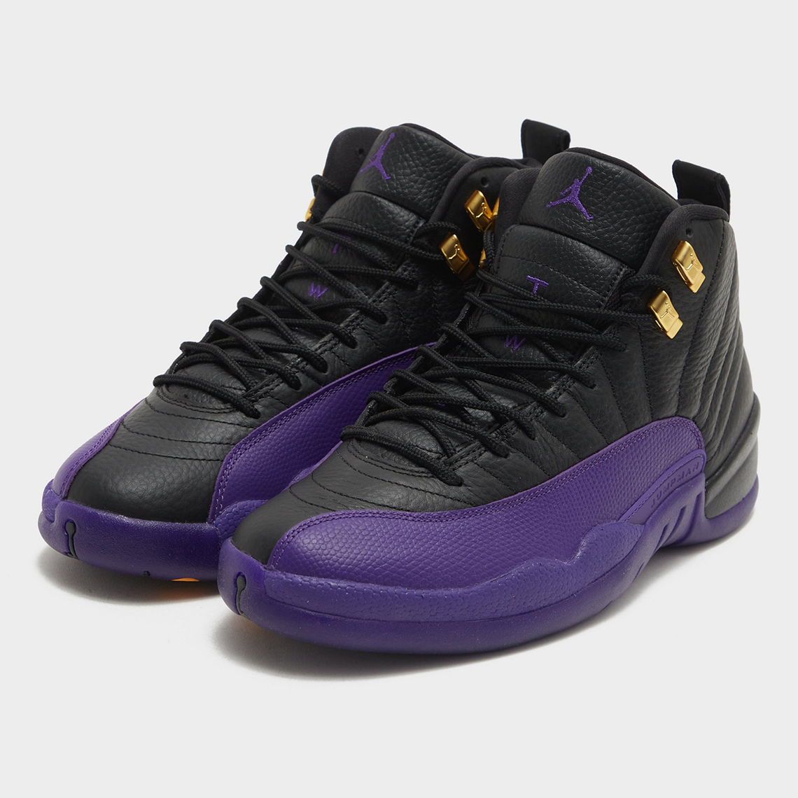 Purple velvet jordan 12 best sale