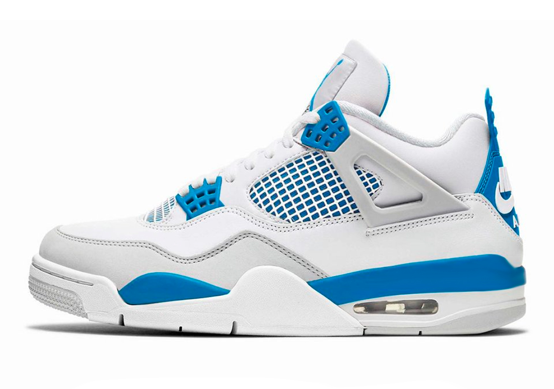 La Air Jordan 4 "Military Blue" pourrait revenir à l'été 2024 Crumpe