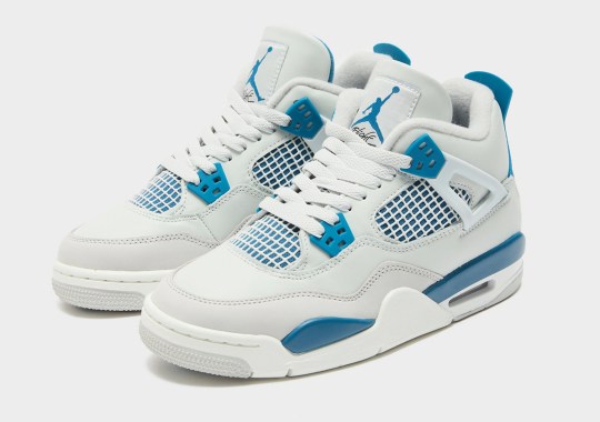 Official Retailer Images Of The Air Christmas jordan 4 Black Canvas Debuts August 27th "Military Blue"