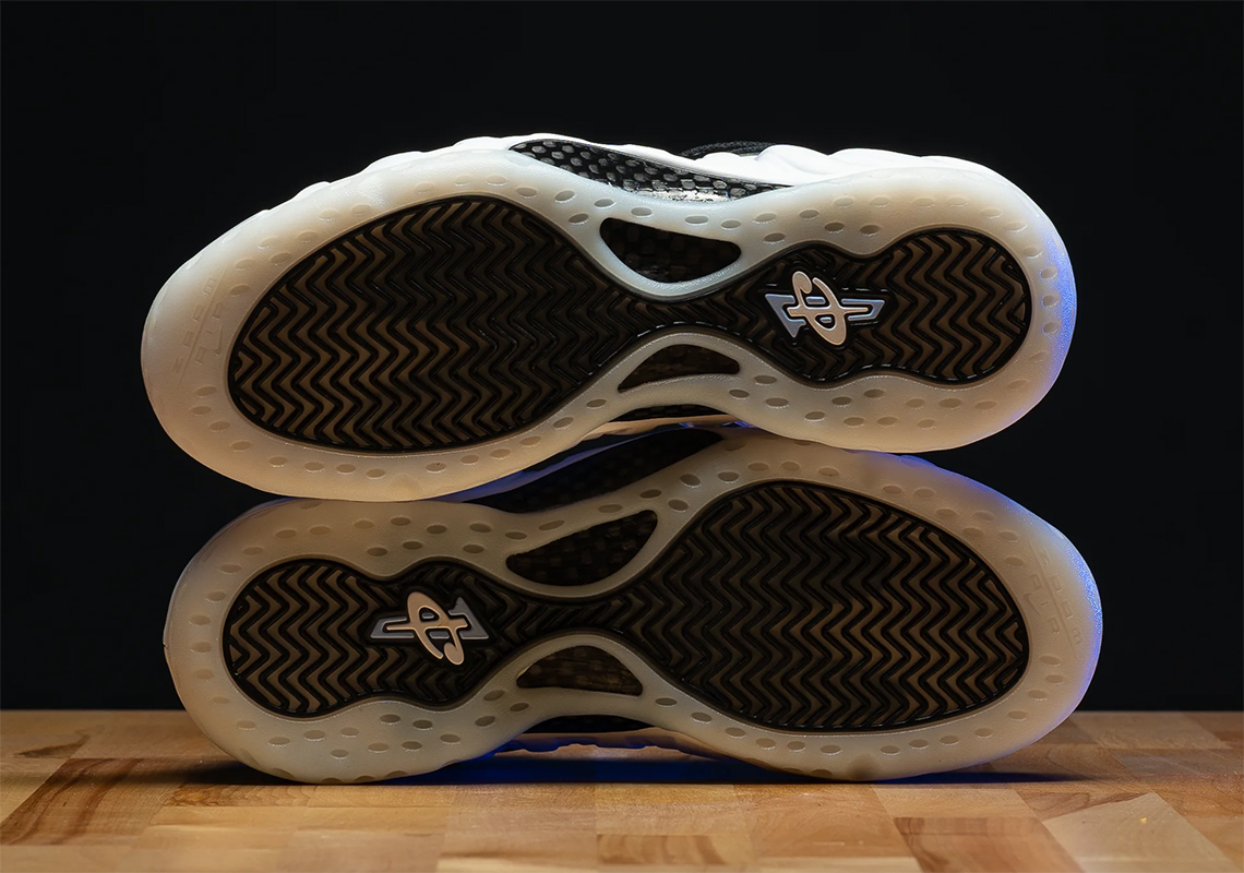 Penny Hardaway's White Foamposite PEs Are Finally Being Released