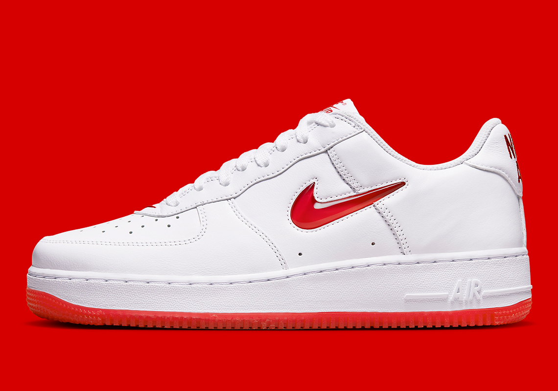 Nike air best sale force white red