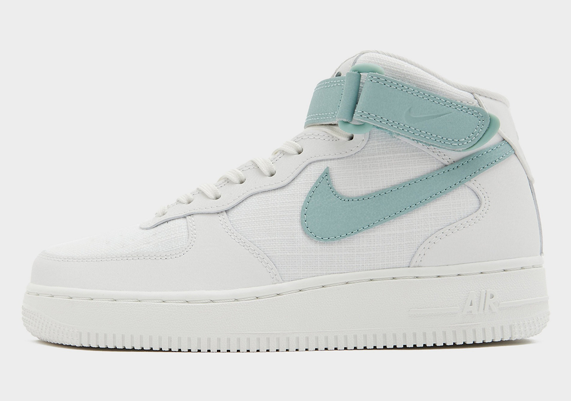 nike air force 1 mid light bone seafoam green 1