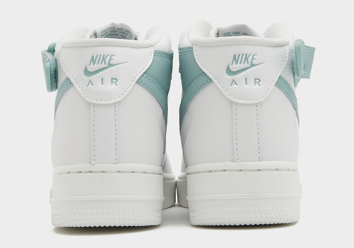 Nike Air Force 1 Mid Light Bone Seafoam Green 3