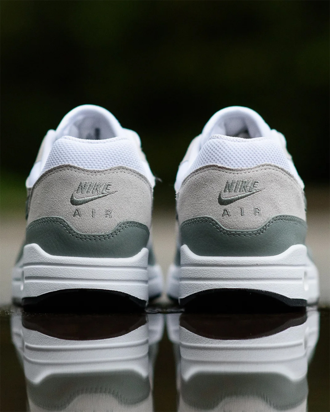 Nike Air Max 1 SC *Mica Green* – buy now at Asphaltgold Online Store!