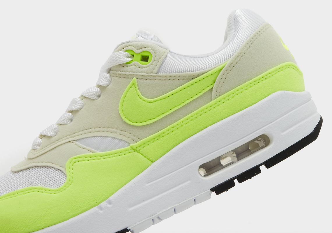 nike air max 1 volt 2023 4