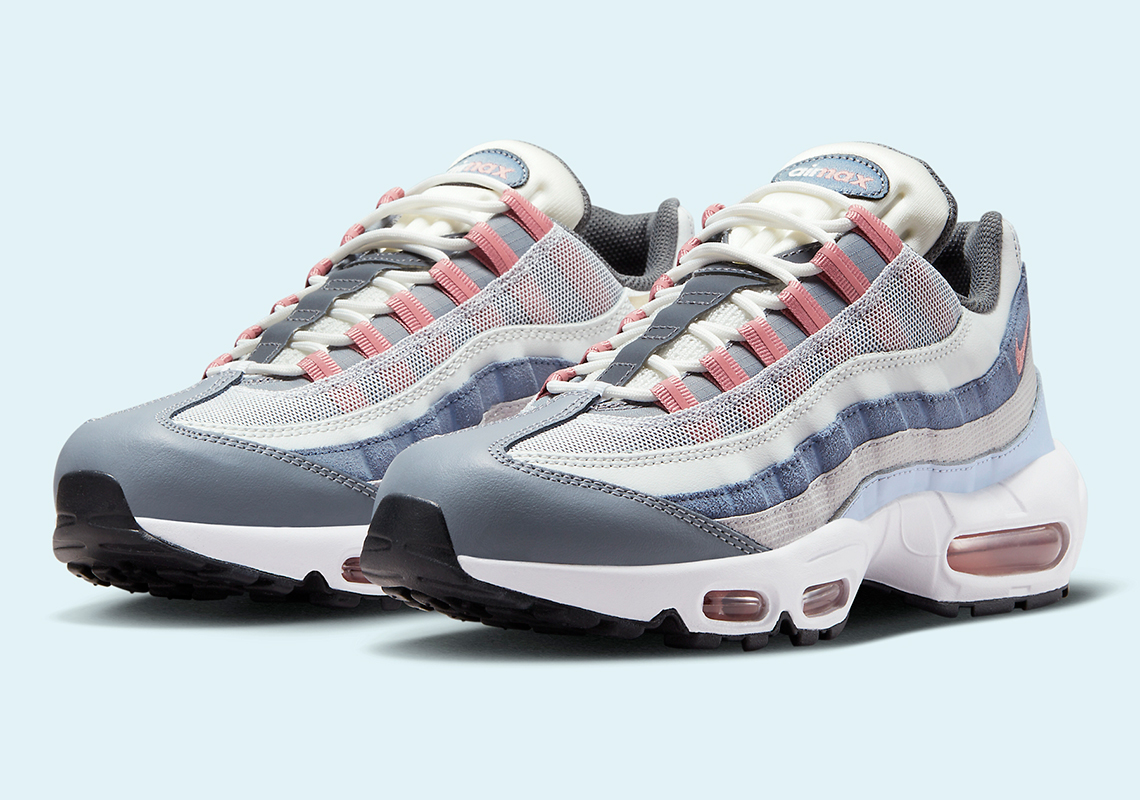 "Red Stardust" Brushes Up On The Nike Air Max 95