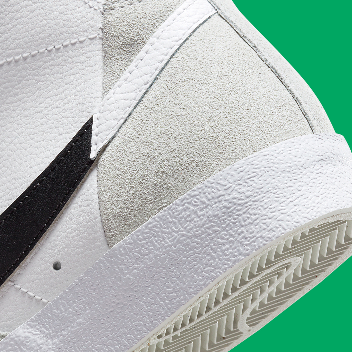 Nike Blazer Mid Split White Black Green Dz2542 100 1