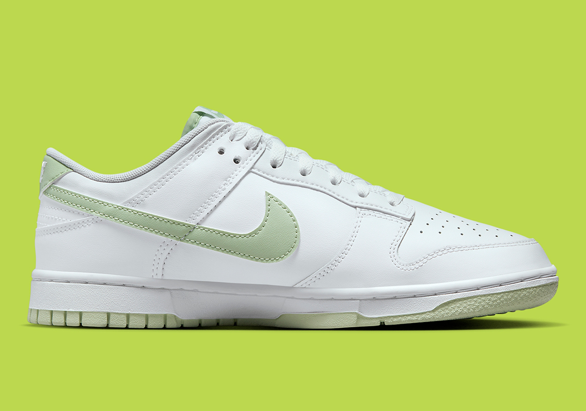 Nike Dunk Low "Honeydew" DV0831105