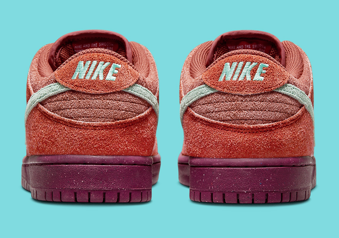 Tênis Nike Dunk Low Retro bttys - Mystic Red Vermelho