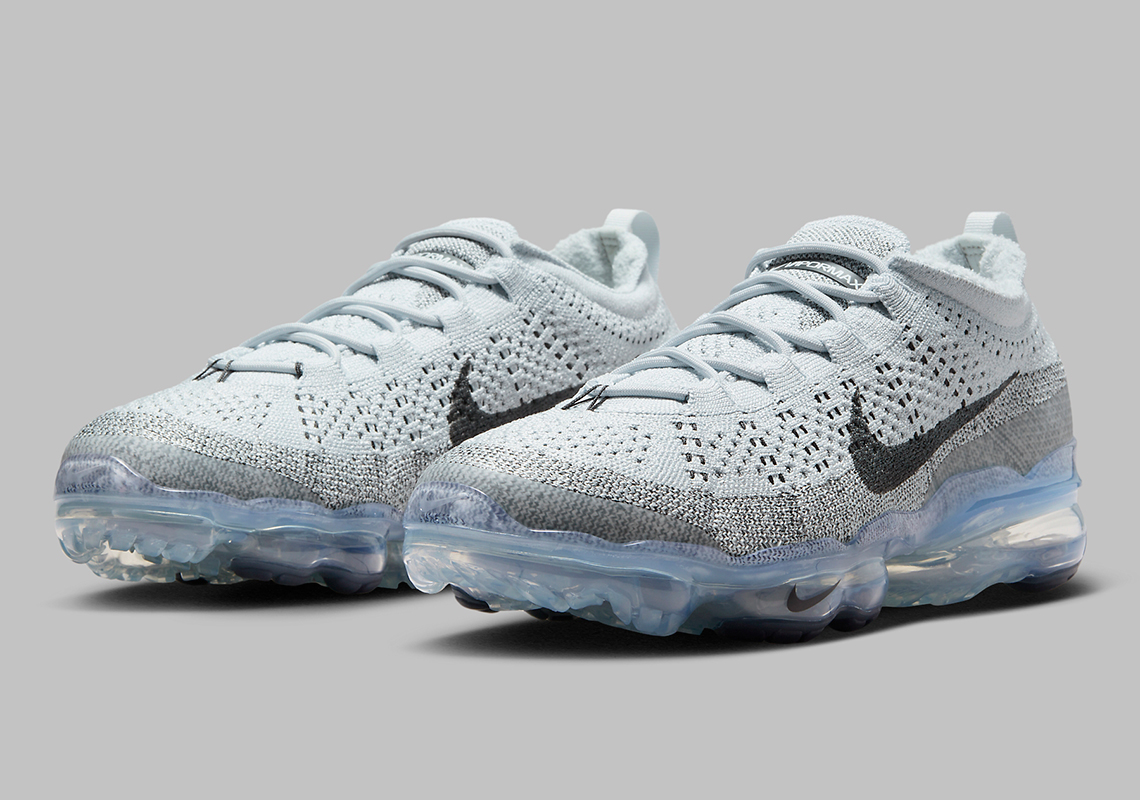 The Nike Vapormax 2023 Flyknit Surfaces In An Oreo Reminiscent Colorway