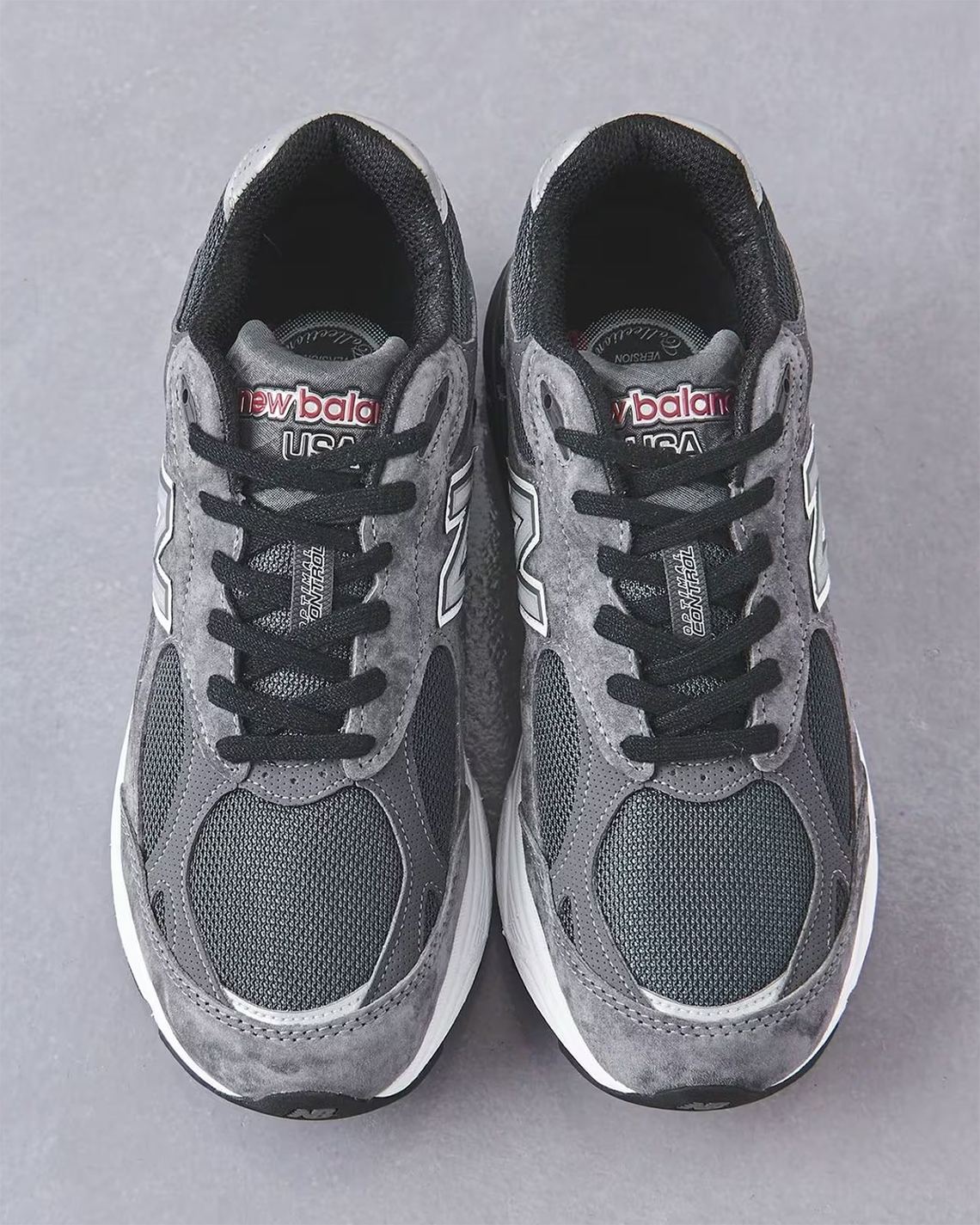 UNITED ARROWS New Balance 990v3 M990UA3 | SneakerNews.com