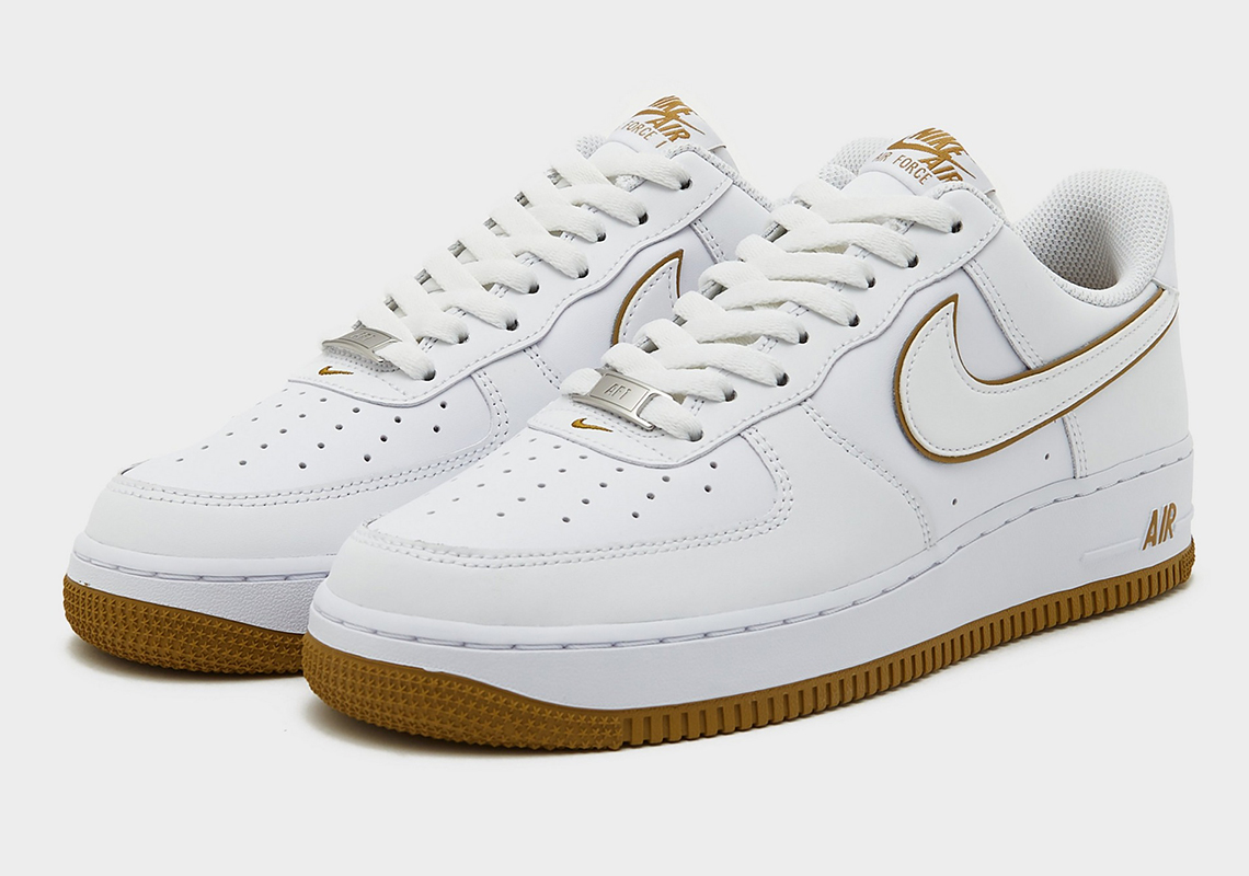 A “Desert Ochre” Makeover Lands On This Clean Nike Air Force 1 Low