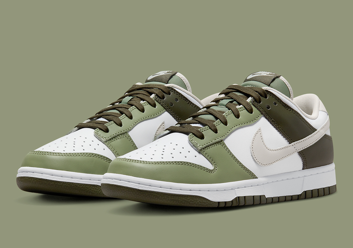 Nike Dunk Low Blanche Olive FN6882-100