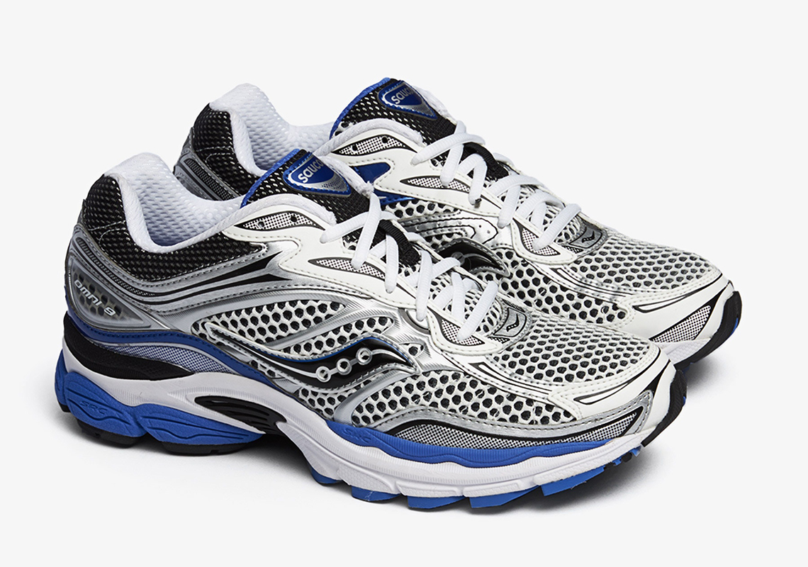 Sneakers and shoes Saucony Endorphin sale