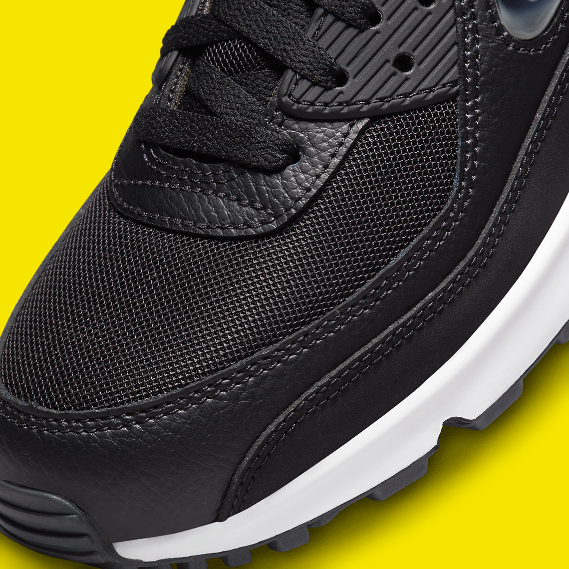 nike air max 90 black and yellow