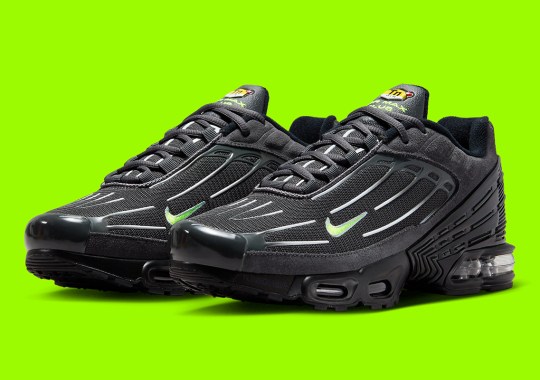 Black And Volt Liven Up The Nike Air Max Plus 3