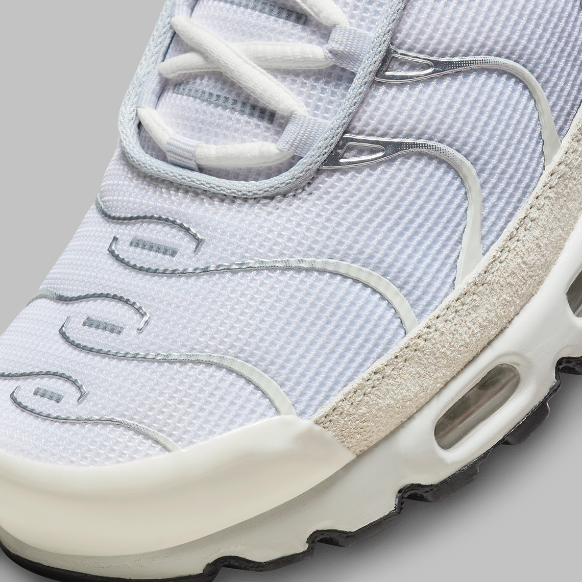 nike air max plus white sail chrome FN7813 001 8