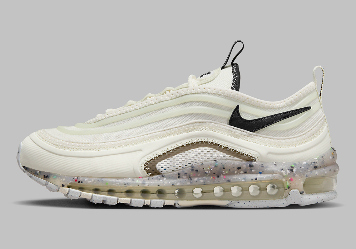 A Clean “Sail/Black” Finish Takes Over The Nike Air Max Terrascape 97