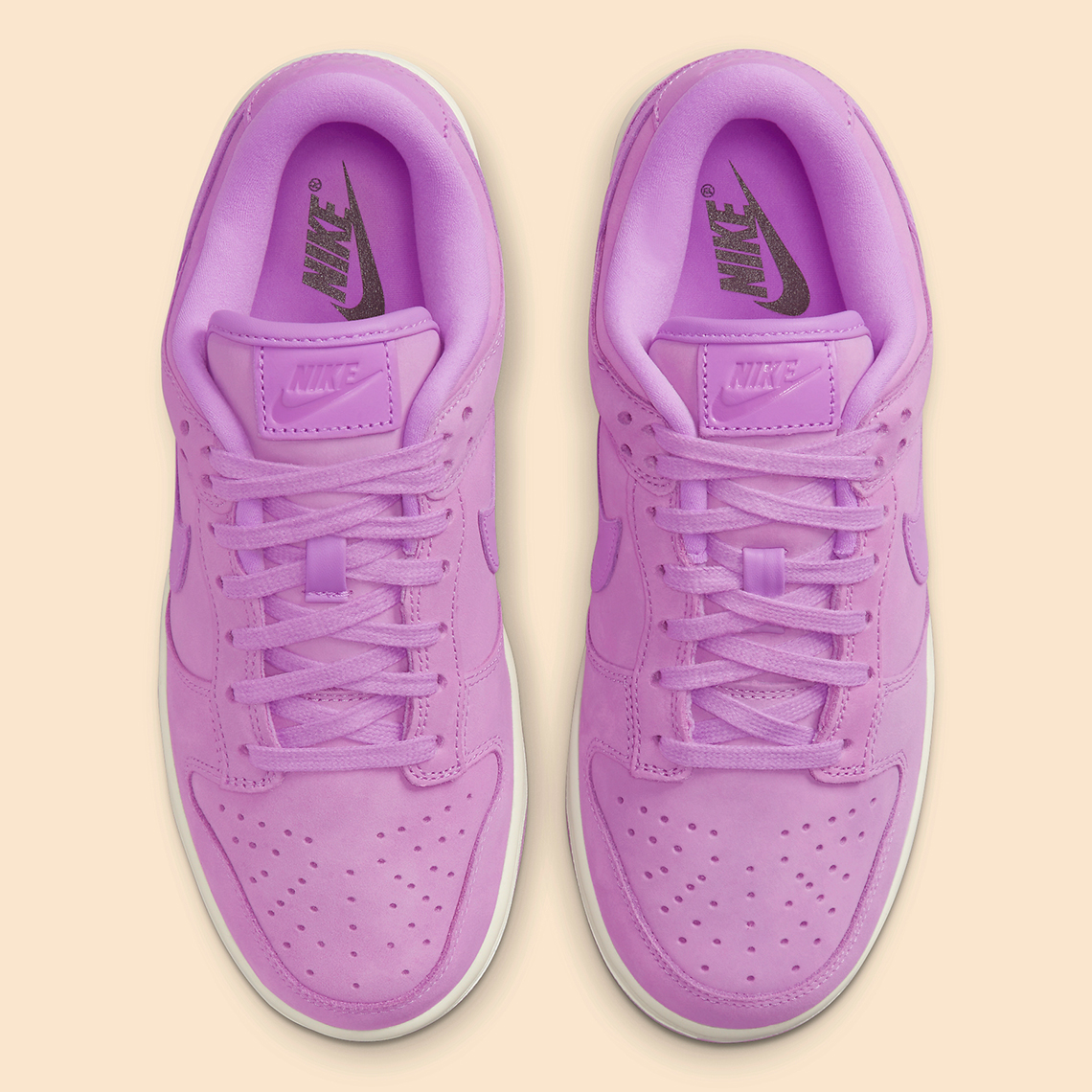 Nike Frauen Sneaker React Element 55 in pink Womens Pink Sail Dv7415 500 1