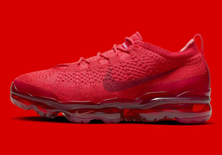 Nike Air Vapormax FK 2023 Triple Red Mens DV1678-600 US 10.5 UK 9.5 EU 44.5 28.5 Size 10.5 - Nike Air VaporMax 2023 Flyknit Triple Red for  main image 3
